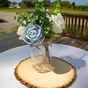 Bundle of 10-  Large Wood Slices for Centerpieces.